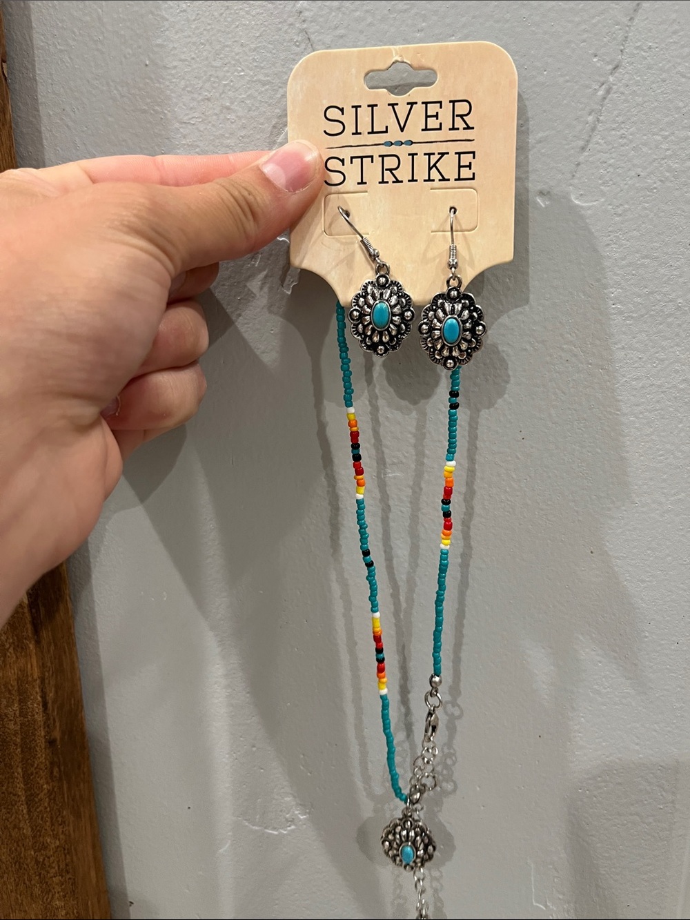 Turquoise Beaded Necklace with Matching Earrings